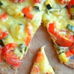Frische Freitag: Flammkuchen mit Gemüse und Basilikumcreme