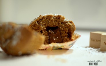 Schokoladen-Joghurt-Muffins mit halbflüssigen Nougatkern