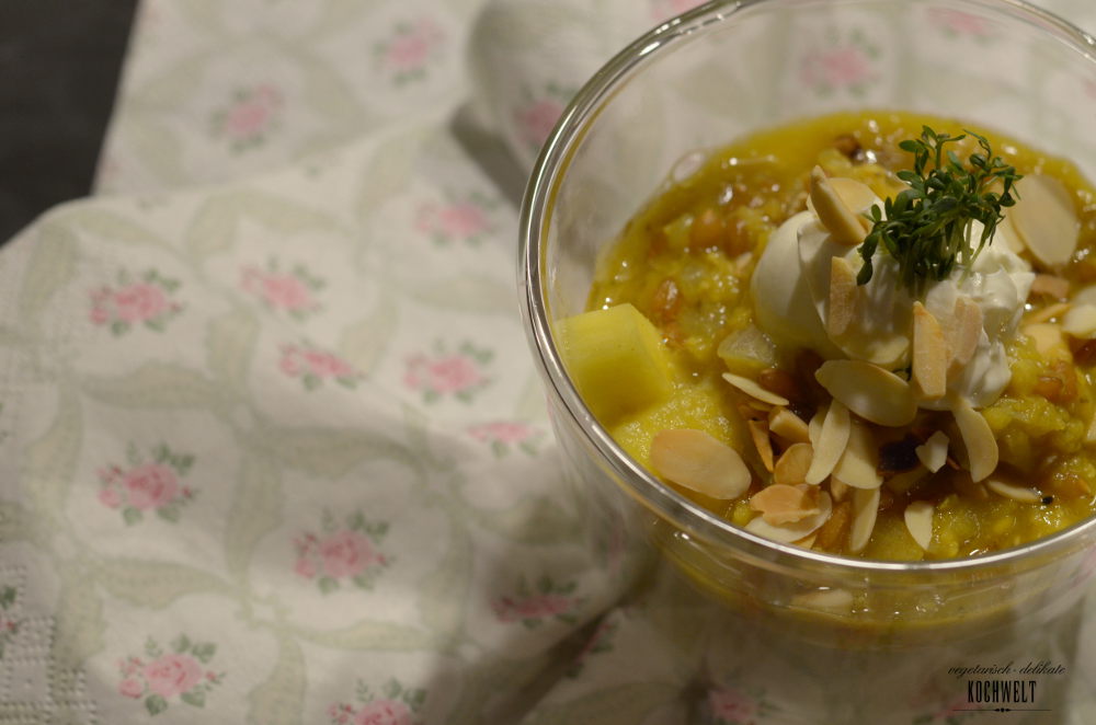 Linsen-Dinkel-Curry mit Ananas und Mandeln