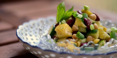 Kichererbsen-Kidneybohnensalat mit Mango