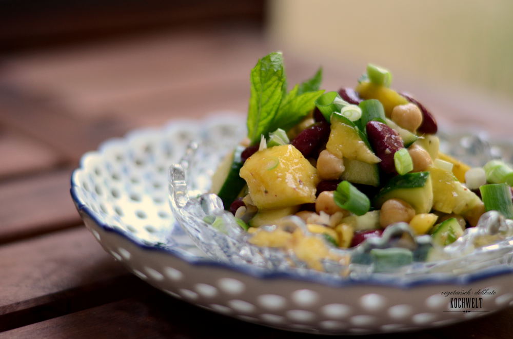 Kichererbsen-Kidneybohnensalat mit Mango