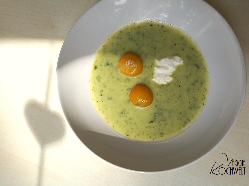 Zucchini-Creme-Suppe - Kochbuch  - Mediterrane Küche – Genuss und Chance für Ihr Herz